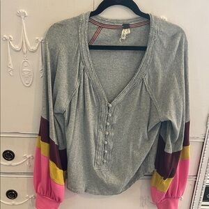 Free People Gray V-Neck Blouse with Multicolor Sleeves